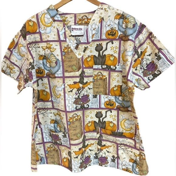 Uniform City Comfy Cottons Halloween Graphic Scrub Top L - Picture 1 of 13